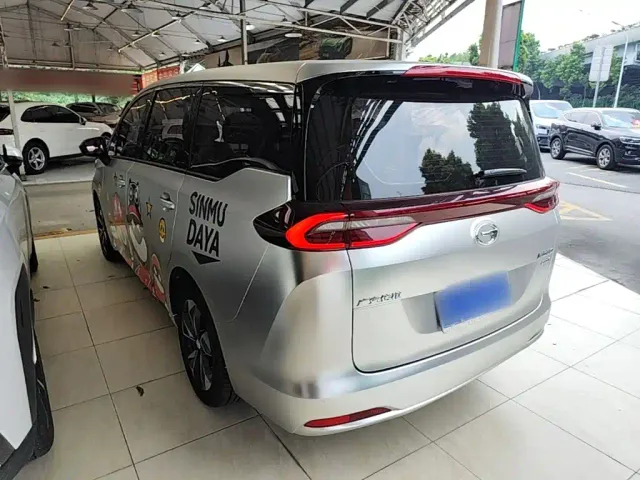 GAC Trumpchi M6 — Фото автомобиля 4