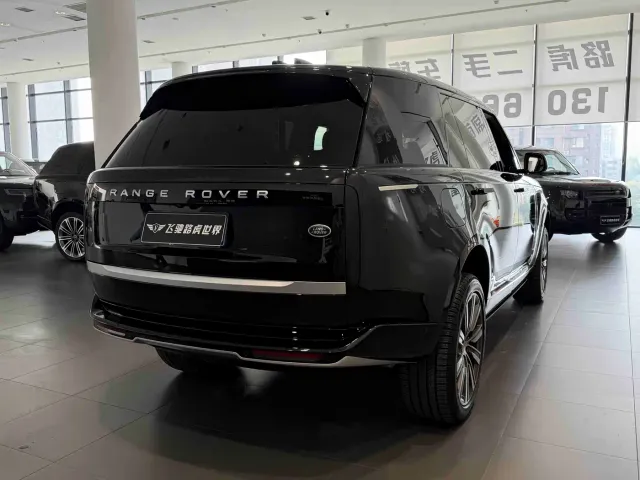 Land Rover Range Rover — Фото автомобиля 25