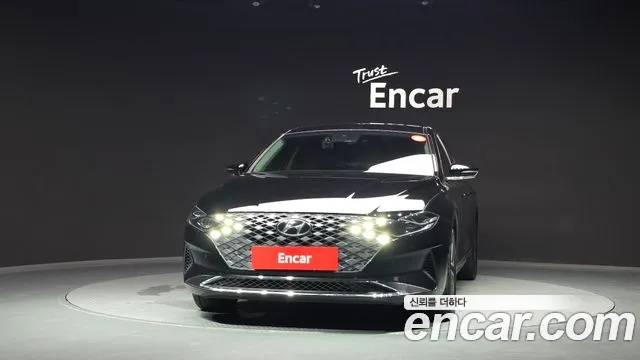 Hyundai Grandeur — Фото автомобиля 3