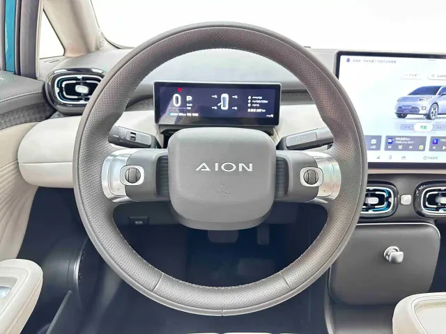 GAC Aion UT — Фото автомобиля 13