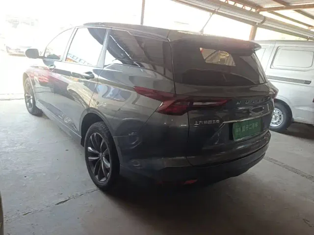 Wuling Victory — Фото автомобиля 4