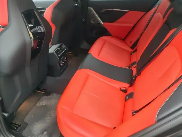 BMW M5 — Фото автомобиля 10