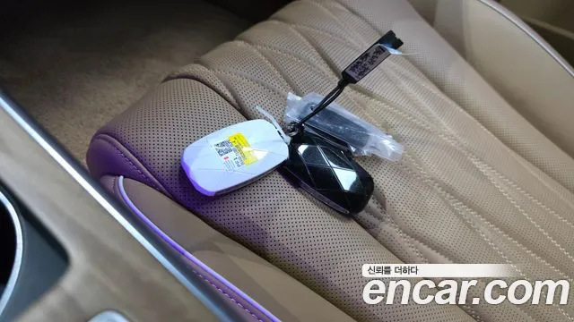Genesis G80 Бензин 3.5 турбо AWD — Фото автомобиля 29