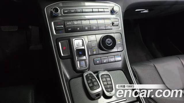 Hyundai Santafe Новый Santa Fe Бензин 2.5T 2WD — Фото автомобиля 9