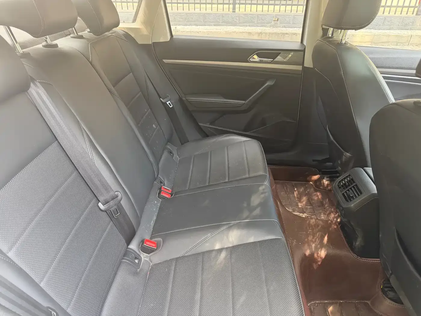 Volkswagen Lavida 2022 1.5L Auto Comfort Edition — Фото автомобиля 12