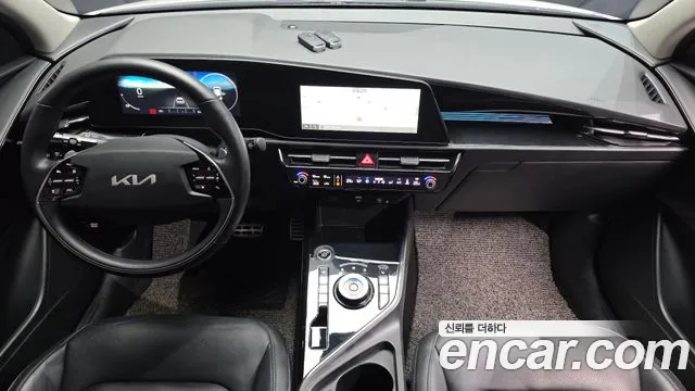 Kia Niro Niro (New) — Фото автомобиля 10