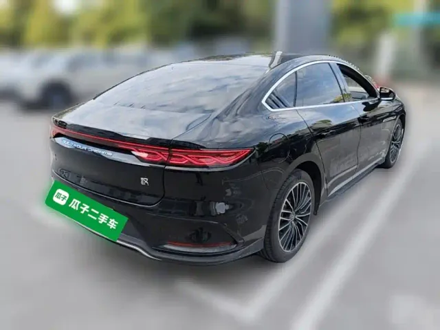 BYD Han — Фото автомобиля 11