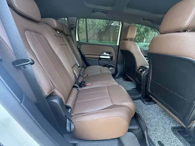 Mercedes-Benz EQB — Фото автомобиля 14