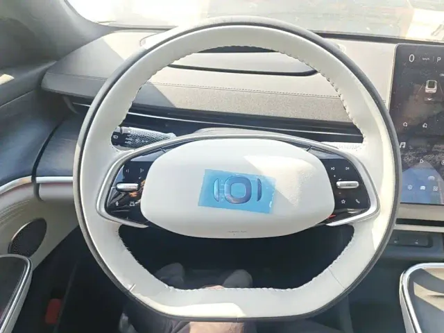Changan Qiyuan A07 — Фото автомобиля 10