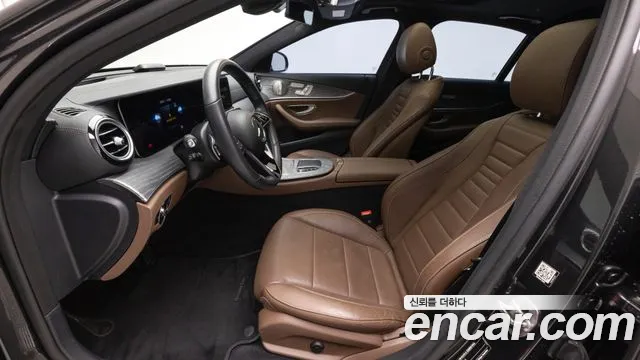 Mercedes-Benz E-Class W213 — Фото автомобиля 14