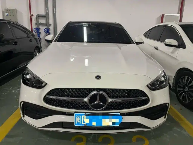 Mercedes-Benz C-Class — Фото автомобиля 2