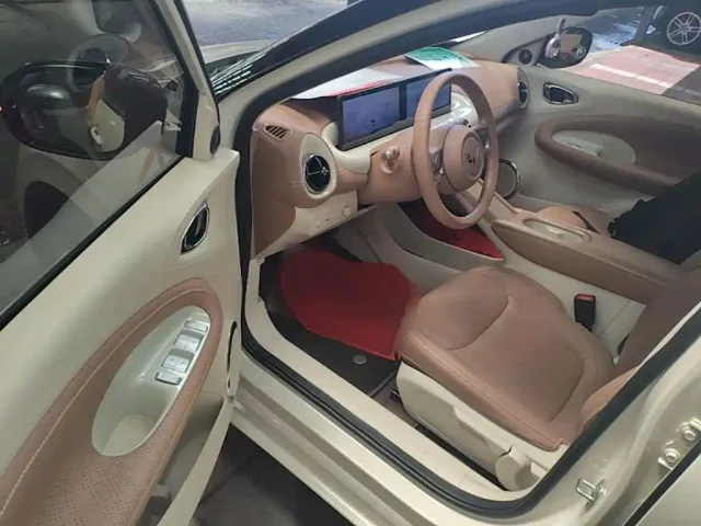 Wuling Bingo — Фото автомобиля 15