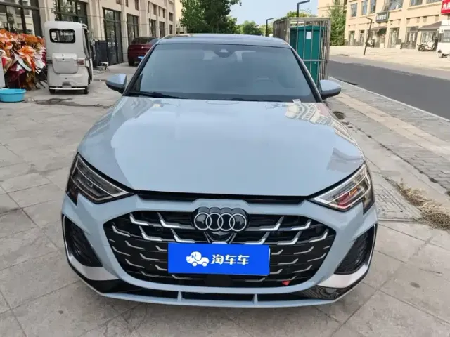 Audi Audi A3 2025 Sportback 35TFSI Flying Premium — Фото автомобиля 2