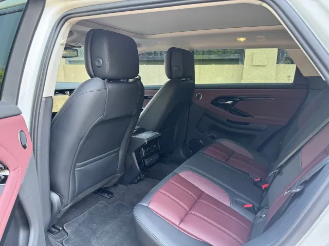 Land Rover Range Rover Evoque — Фото автомобиля 8