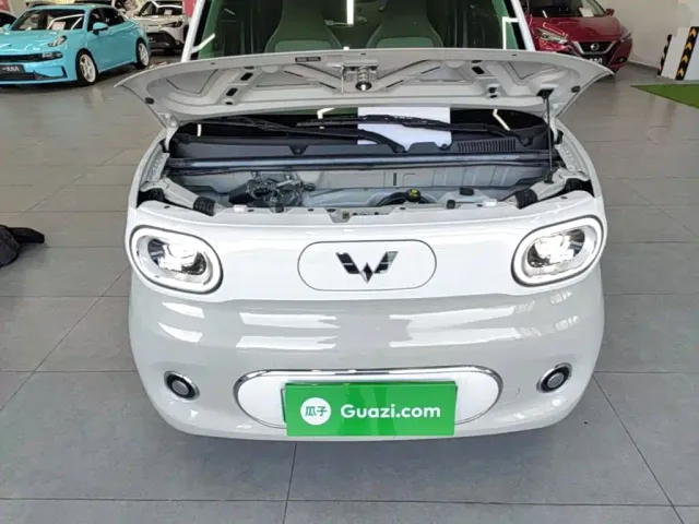 Wuling Hongguang Mini EV — Фото автомобиля 19
