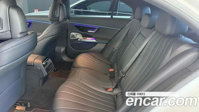 Mercedes-Benz E-Class W214 — Фото автомобиля 10