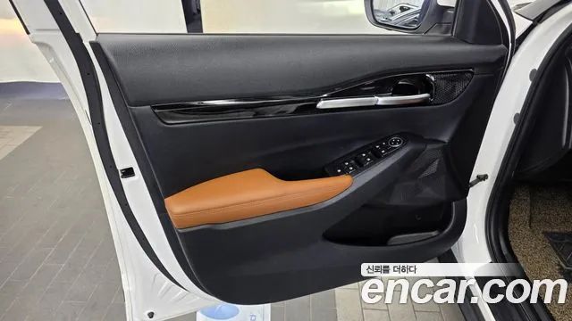 Kia Seltos — Фото автомобиля 13