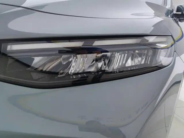 Geely Xingrui — Фото автомобиля 5