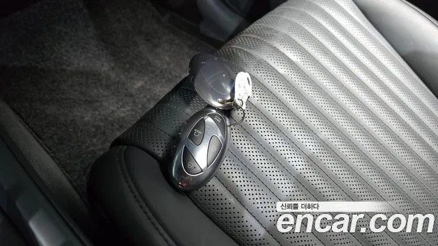 Hyundai Grandeur GN7 — Фото автомобиля 21