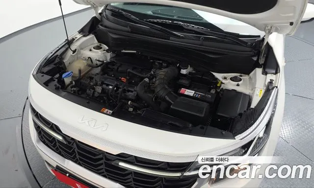 Kia Seltos New — Фото автомобиля 9