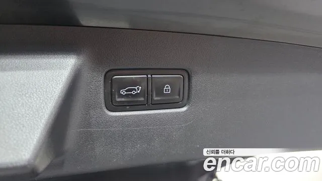Hyundai Santafe Santa Fe (MX5) Бензин 2.5T 4WD — Фото автомобиля 30