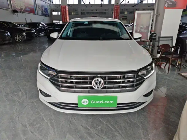 Volkswagen Sagitar — Фото автомобиля 2