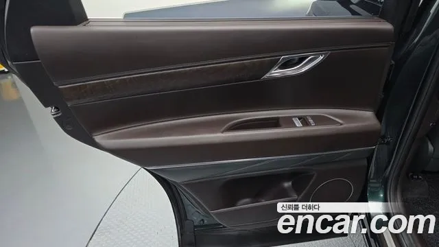 Genesis GV80 — Фото автомобиля 14