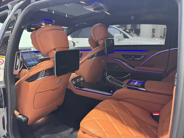 Mercedes-Benz Maybach S-Class — Фото автомобиля 12