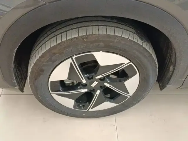 Geely Galaxy E5 — Фото автомобиля 22