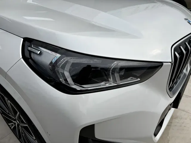 BMW X1 — Фото автомобиля 7
