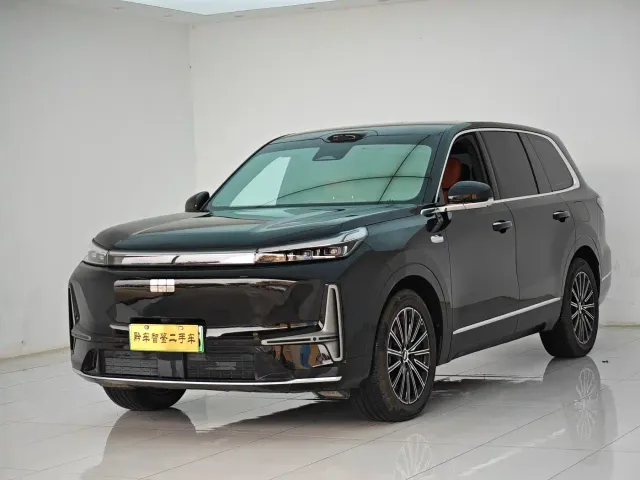 Фотография автомобиля — Geely Galaxy M9