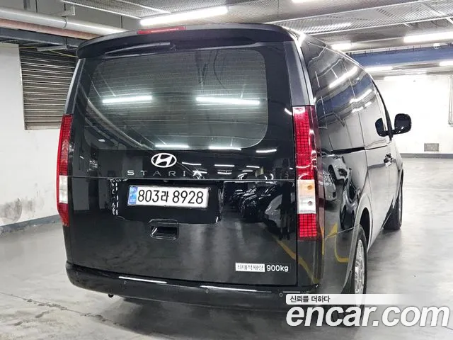 Hyundai Staria — Фото автомобиля 3