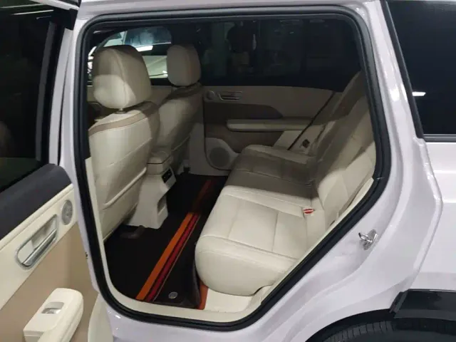 Toyota BoZhi 3X — Фото автомобиля 16