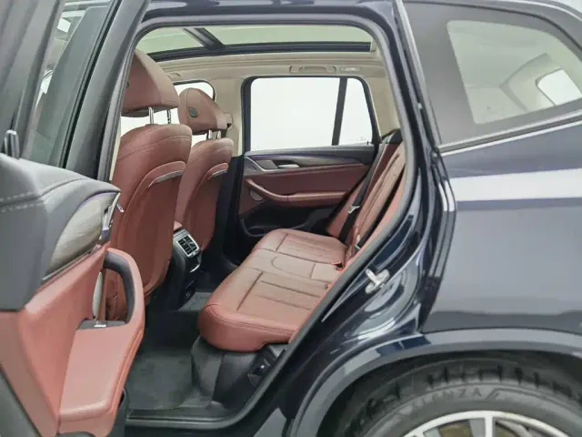 BMW X3 — Фото автомобиля 15