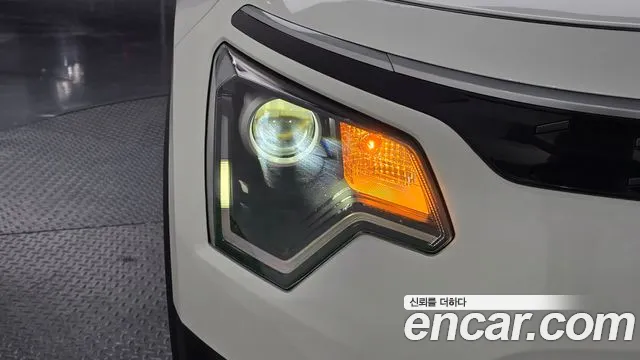 Kia Niro — Фото автомобиля 7