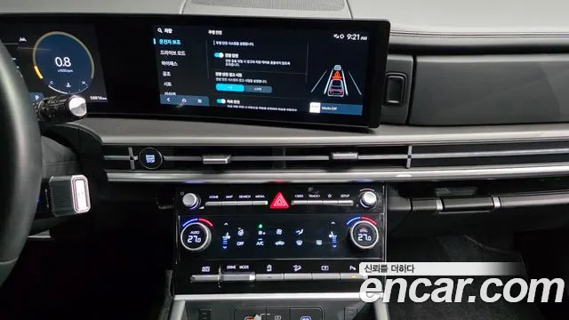 Hyundai Santafe Santa Fe (MX5) Бензин 2.5T 2WD — Фото автомобиля 30