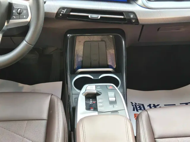 BMW X1 — Фото автомобиля 12