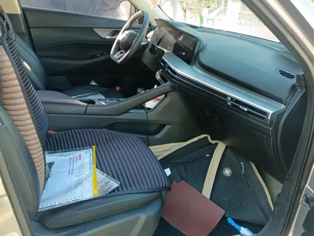 Changan CS35 Plus — Фото автомобиля 8