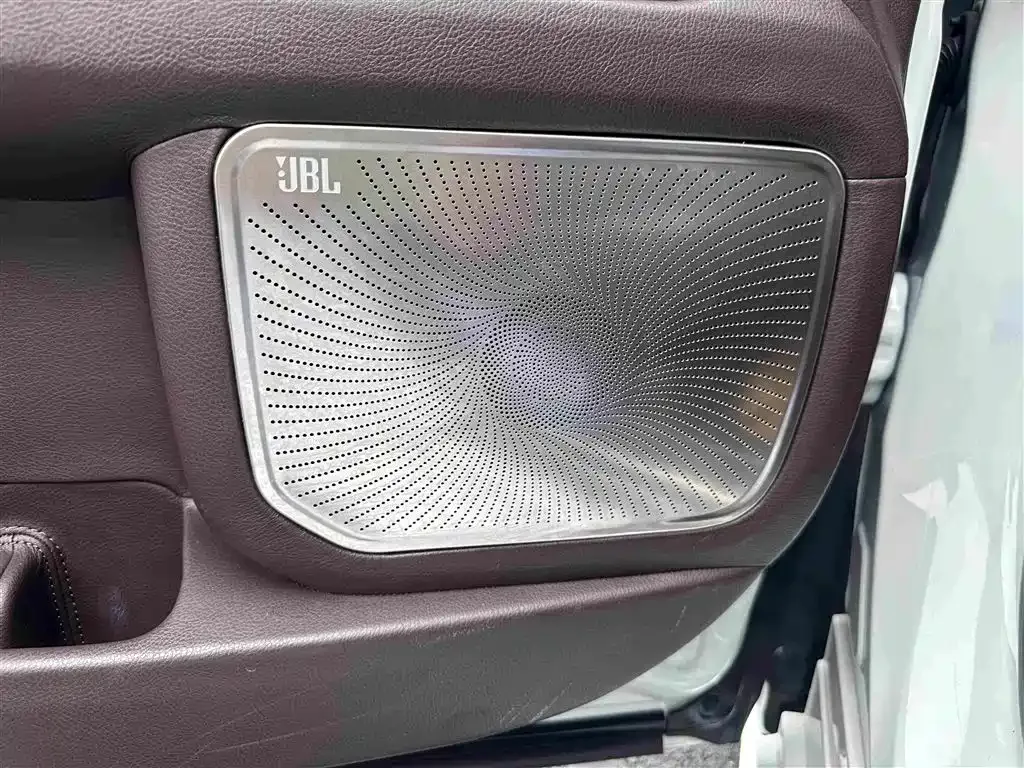 Toyota Toyota Sienna 2021 2.5L Hybrid Comfort Edition — Фото автомобиля 21