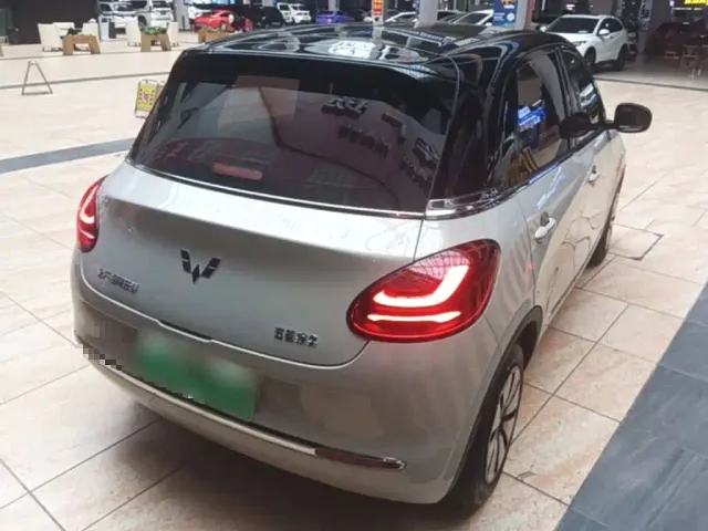 Wuling Bingo — Фото автомобиля 6