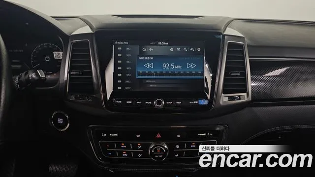 KG_Mobility_Ssangyong Rexton Новый Rexton Sport Khan Дизель 2.2 4WD — Фото автомобиля 14