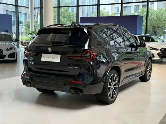 BMW X3 — Фото автомобиля 3