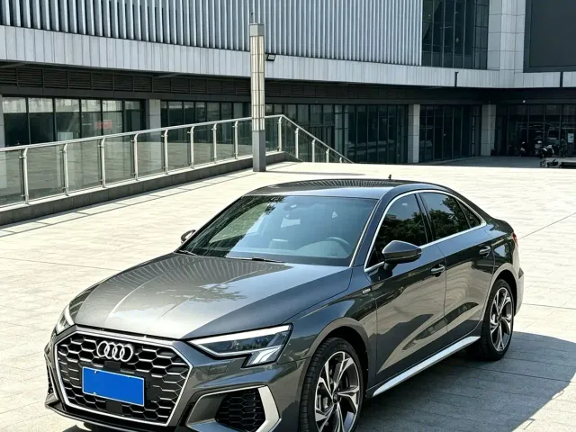 Фотография автомобиля — Audi A3