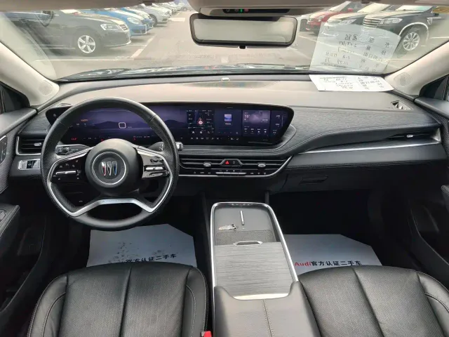 Buick LaCrosse — Фото автомобиля 9