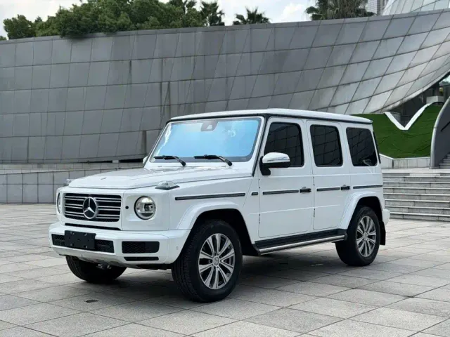 Фотография автомобиля — Mercedes-Benz G-Class