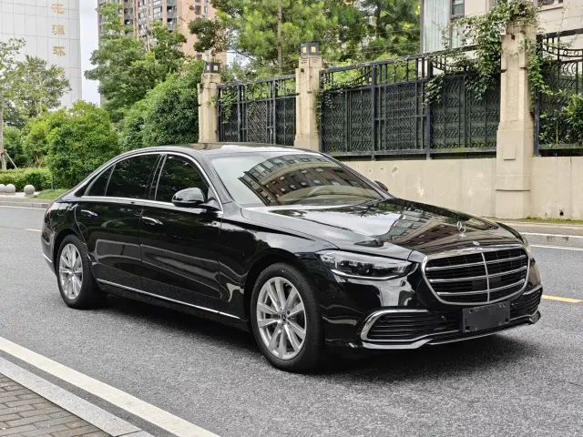 Mercedes-Benz S-Class — Фото автомобиля 8