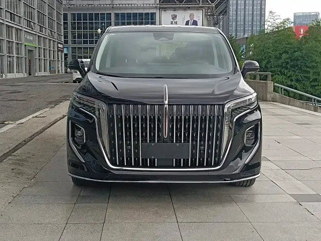 Hongqi HQ9 — Фото автомобиля 2