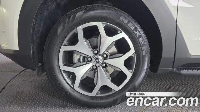KG_Mobility_Ssangyong Torres Torres Бензин 1.5 2WD — Фото автомобиля 5