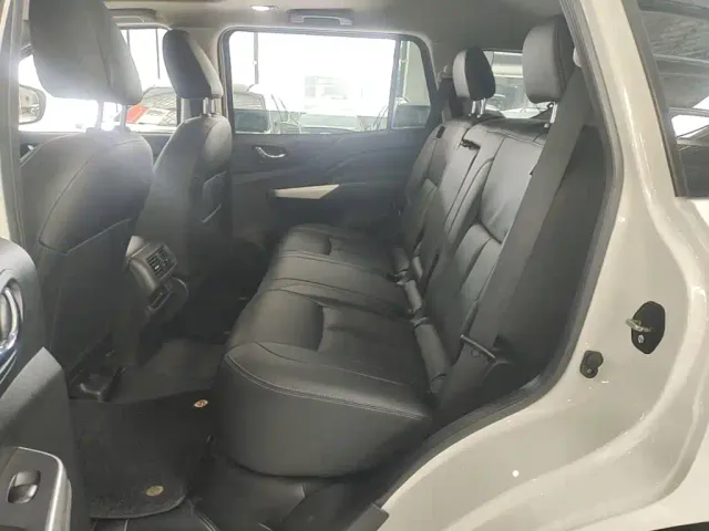 Nissan Terra — Фото автомобиля 16