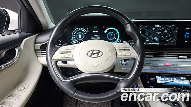 Hyundai Grandeur Grandeur (New) Hybrid — Фото автомобиля 19